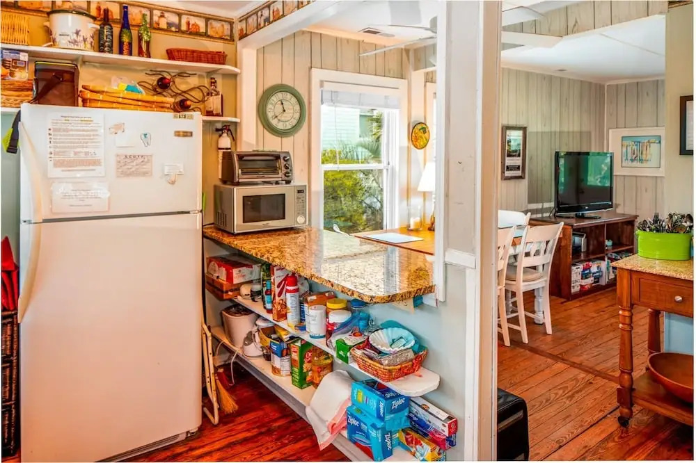 CScape - 2 Br Home