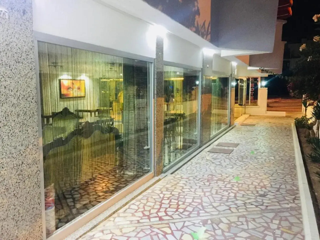 Lara Kapris Hotel
