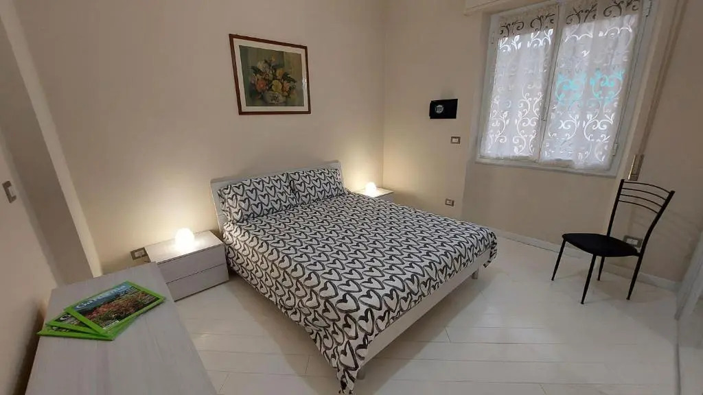 Redipuglia 76 a fianco a ospedale Gaslini