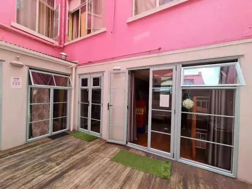 Utopia31 Hostel - formerly Frienz Backpacker