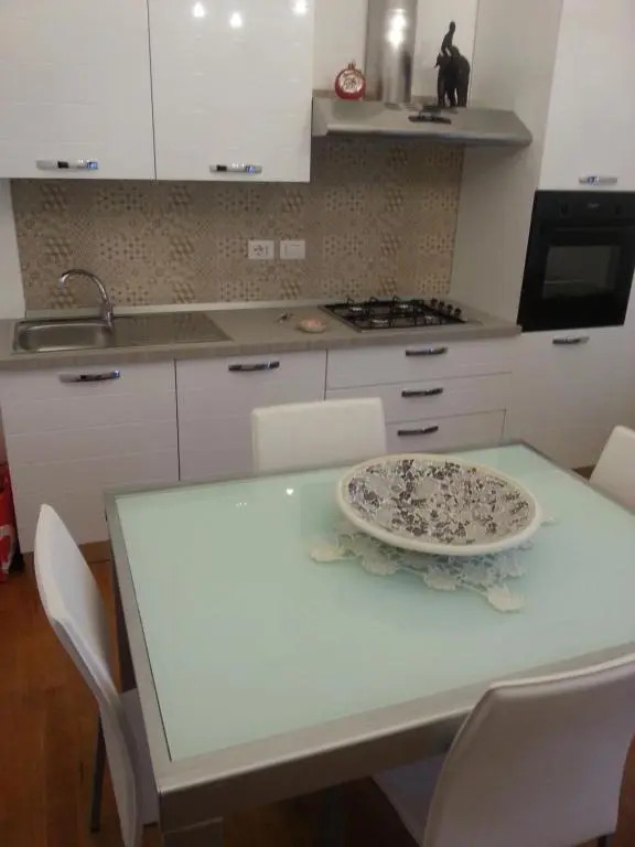 Appartamento di pregio In Piazza Durante Letojanni Taormina