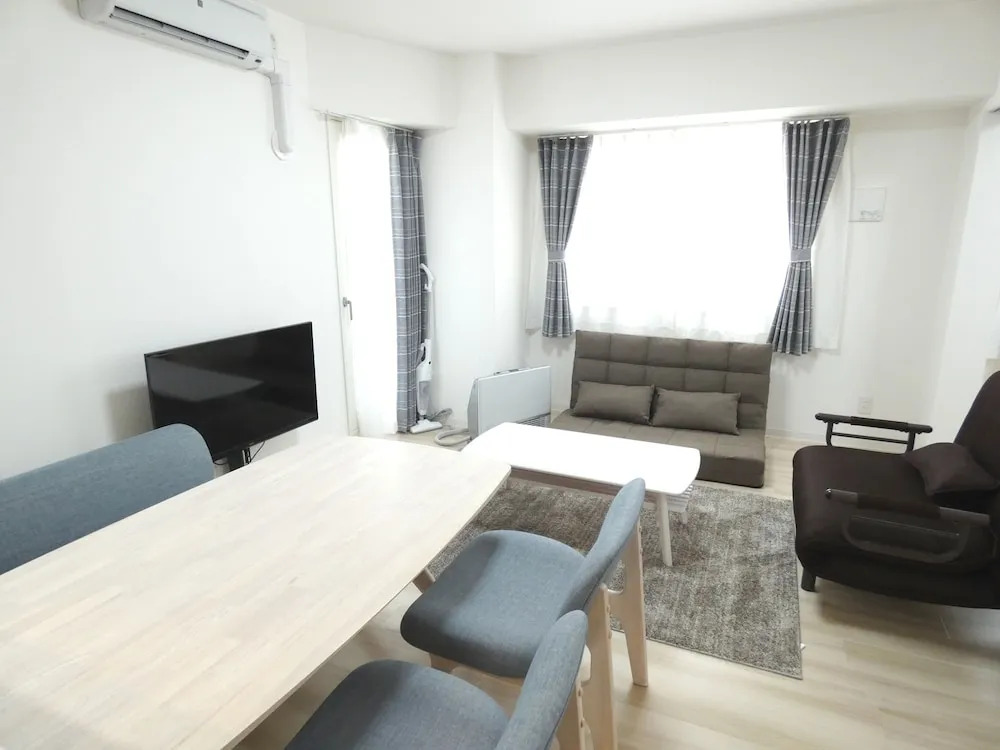 Alpha Square Minami 6 Jo 407