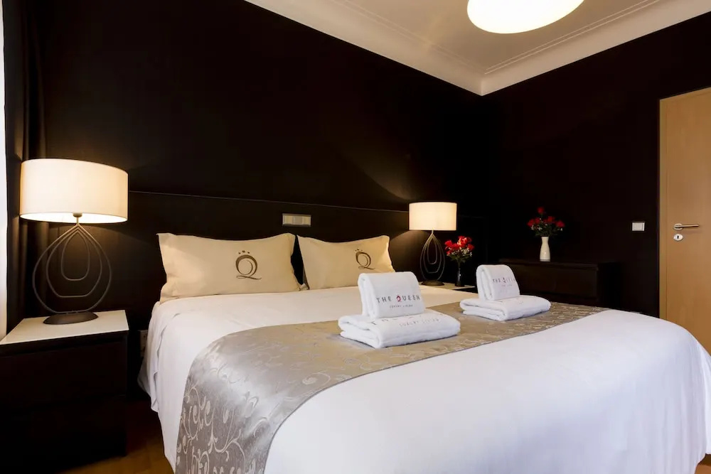 The Queen Luxury Apartments - Villa Serena