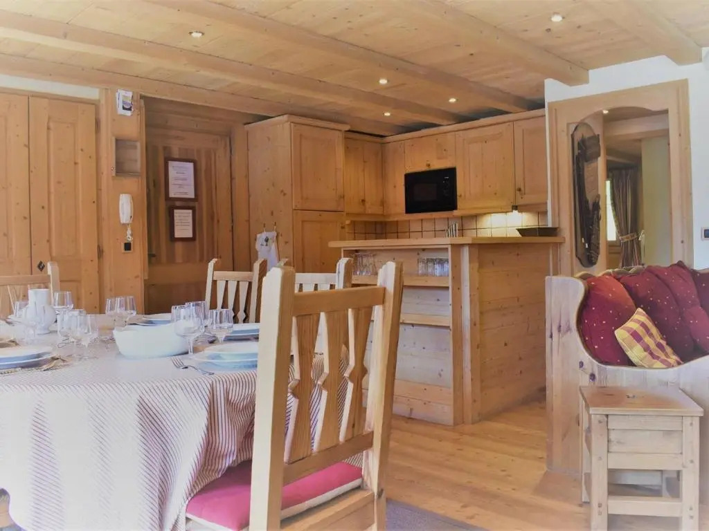Appartement Méribel, 4 pièces, 8 personnes - FR-1-180-174