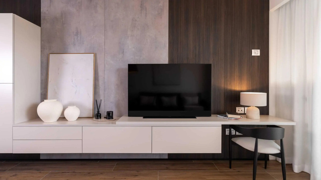 Farus Living