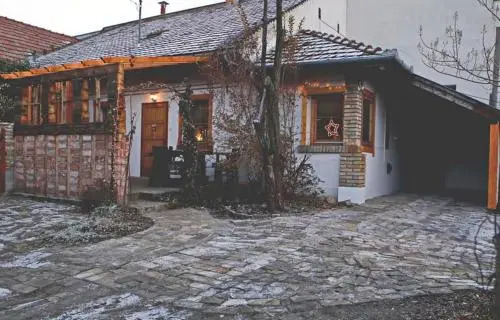 FOLK in Old Town