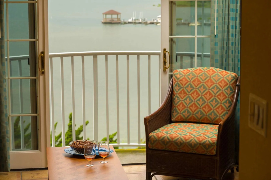 Coconut Malorie Resort Ocean City, an Ascend Collection Hotel