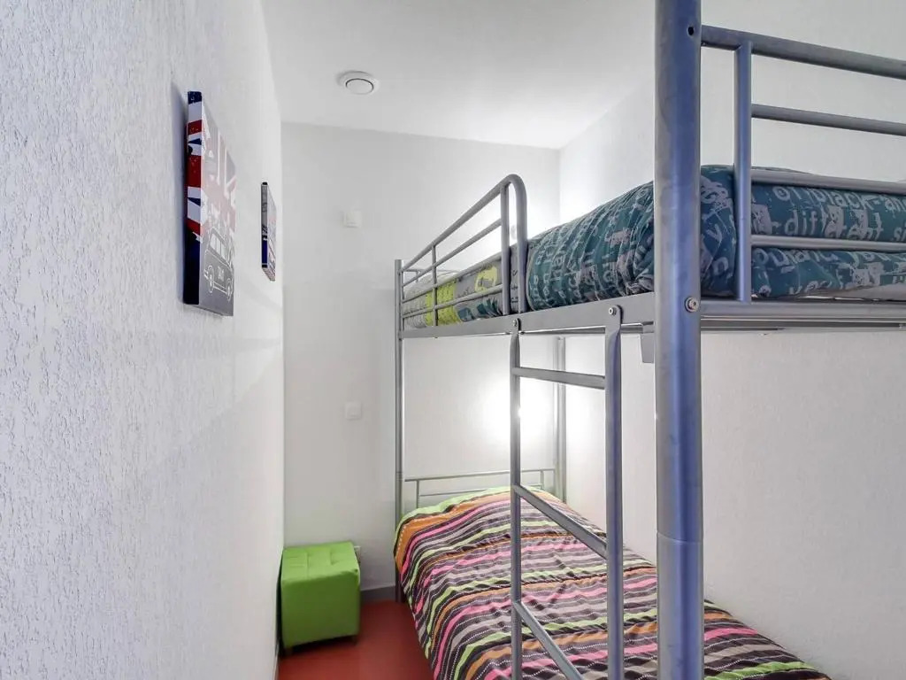 Appartement Cauterets, 2 pièces, 4 personnes - FR-1-401-7