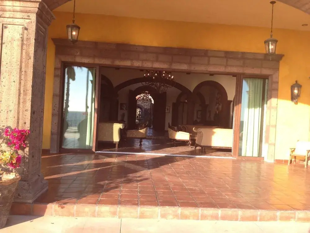 Hacienda Cerritos