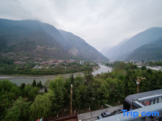 Boyunjian Hotel