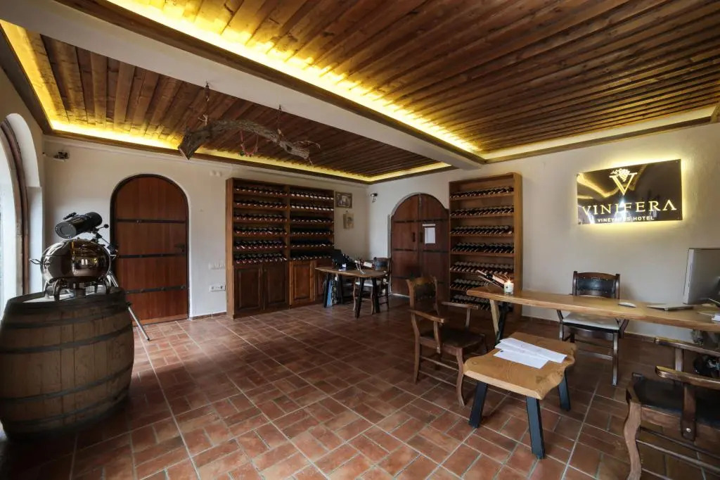 Vinifera Vineyards Hotel