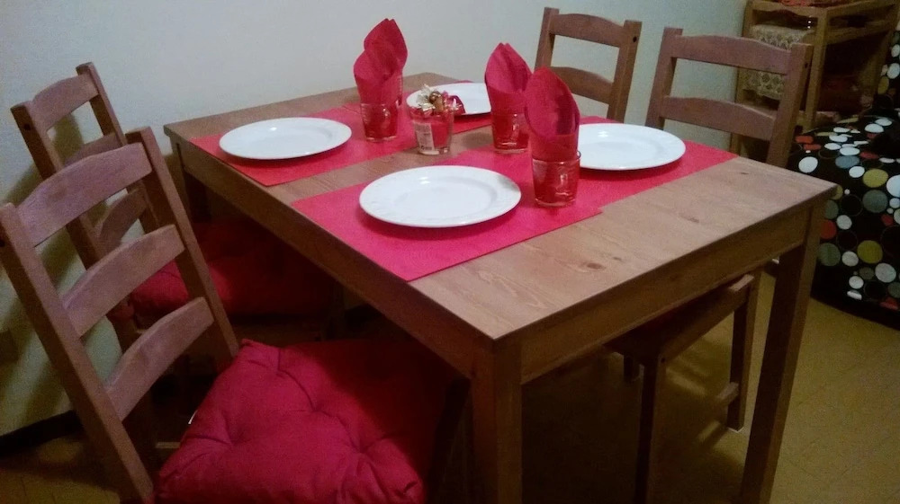 Stephanie Home