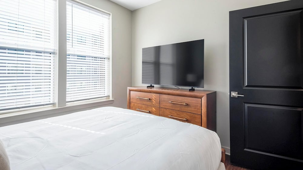 Landing Furnished Apartments near Medical District