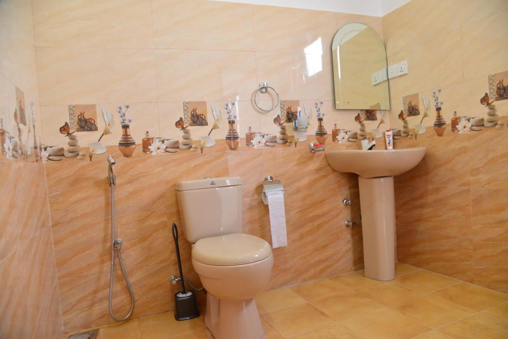 Roshans Guest House
