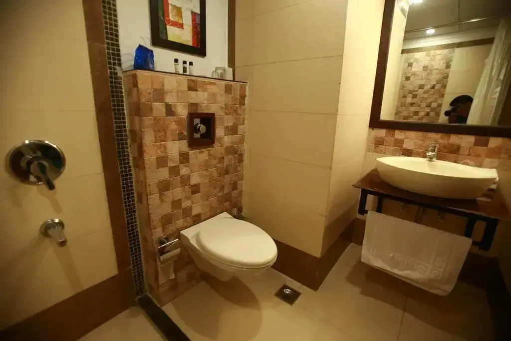OYO Premium Chaupasni First Puliya