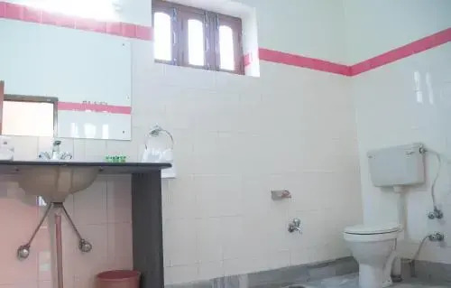 Dhillon House