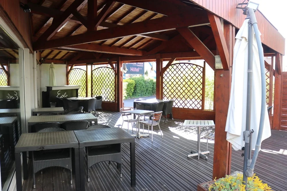 Hôtel Restaurant Clément ADER