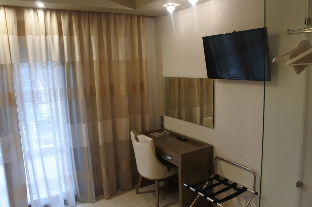 Hotel Konaki
