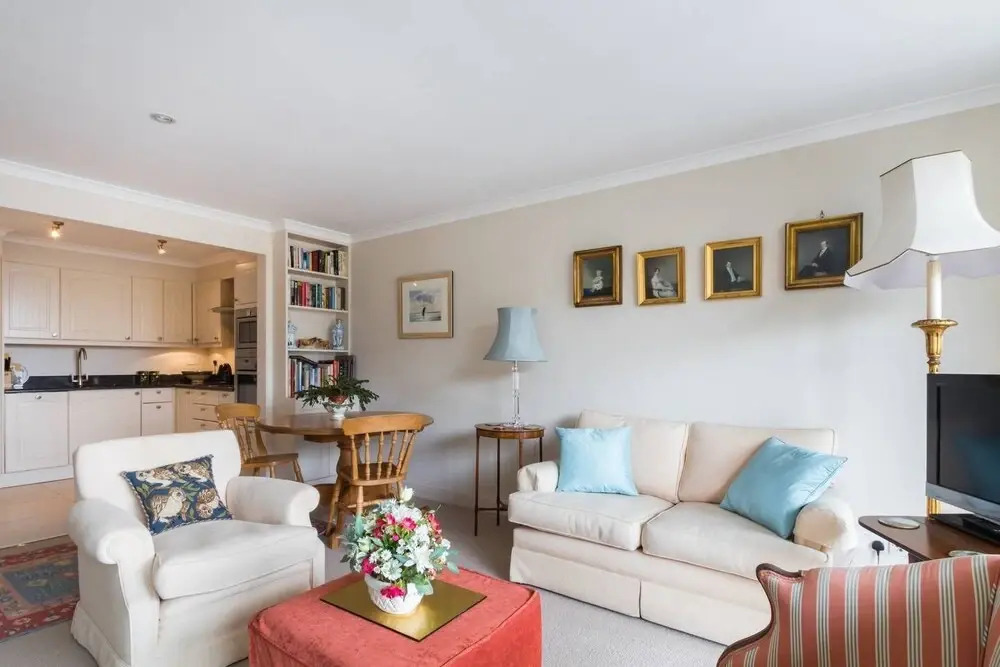 Cosy 1-bed Battersea Riverside Apartment