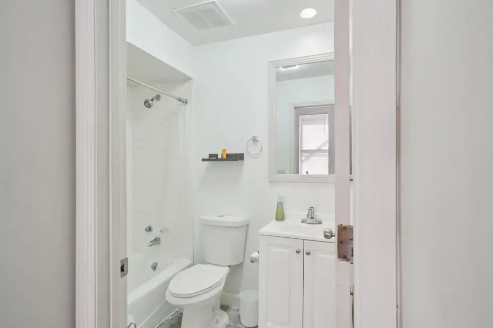 Charming Soulard Retreat With Historic Character 1 Bedroom Apts
