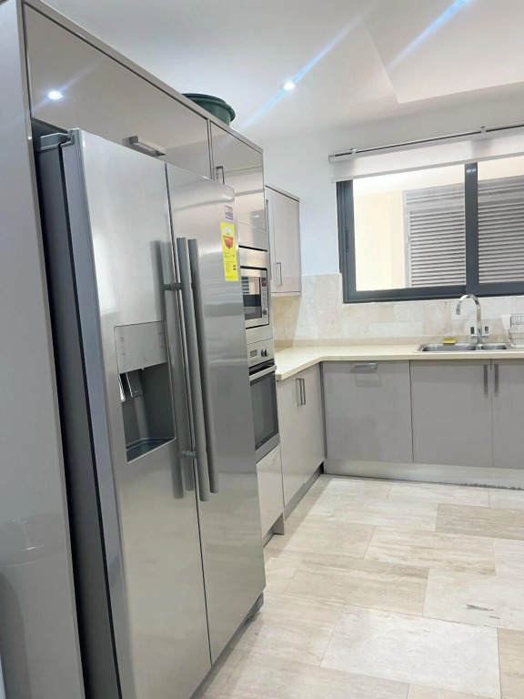 Premier Place Appt 1B
