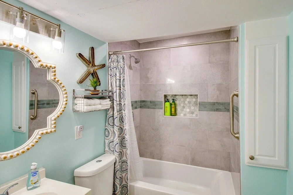 Poolside Fun, Ocean Strolls! Corpus Christi Escape