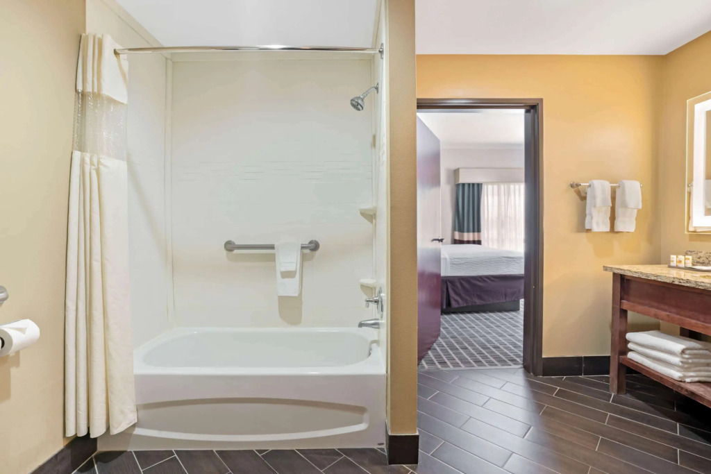 La Quinta by Wyndham Houston Willowbrook