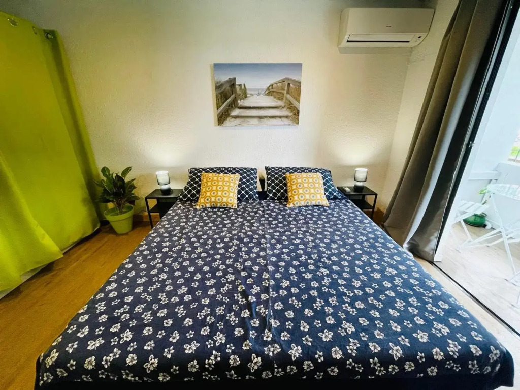 Tunui City Apartment - Quiet & Pool