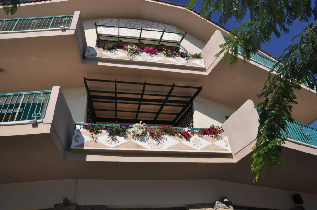 Kyveli Hotel Apartments
