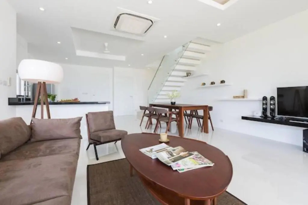 **75% DISCOUNT** 3 Bed/4 Bath SEA VIEWS BIG GARDEN