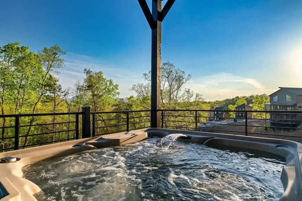 Halle Beary by Avantstay Indoor Pool + Hot Tub Sunset Views