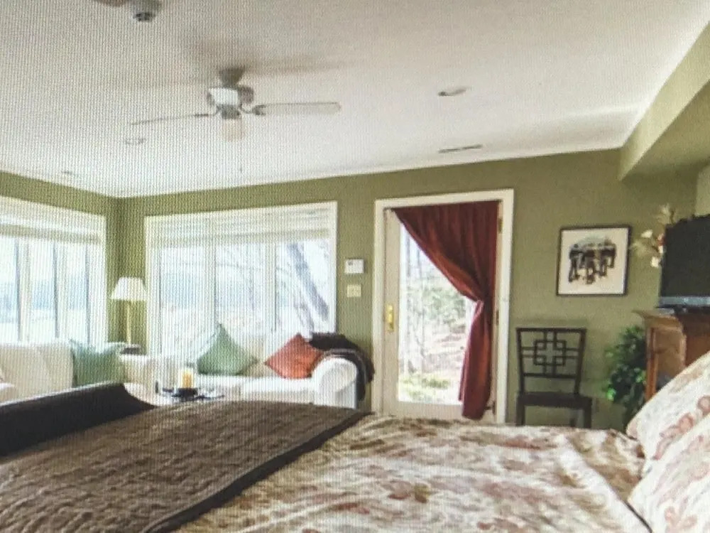Laurel Grove Inn on the South