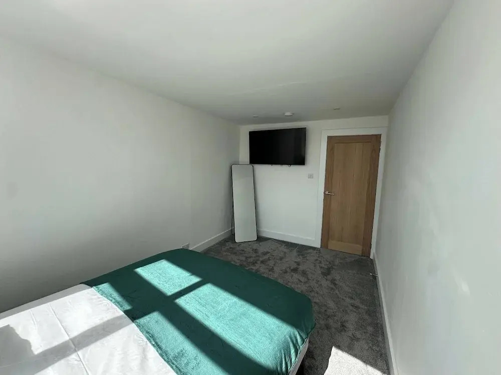 6 Guests/free Parking/old Trafford/20min City