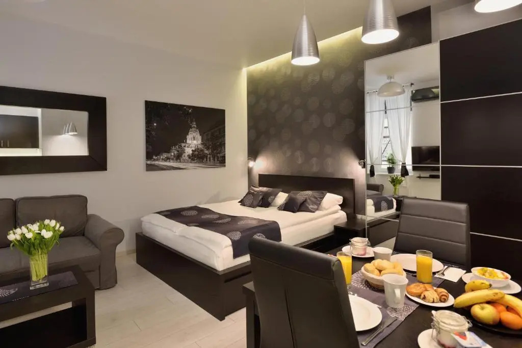 Urban Spirit Apartment