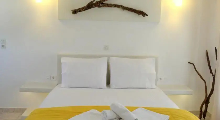 Niki Rooms