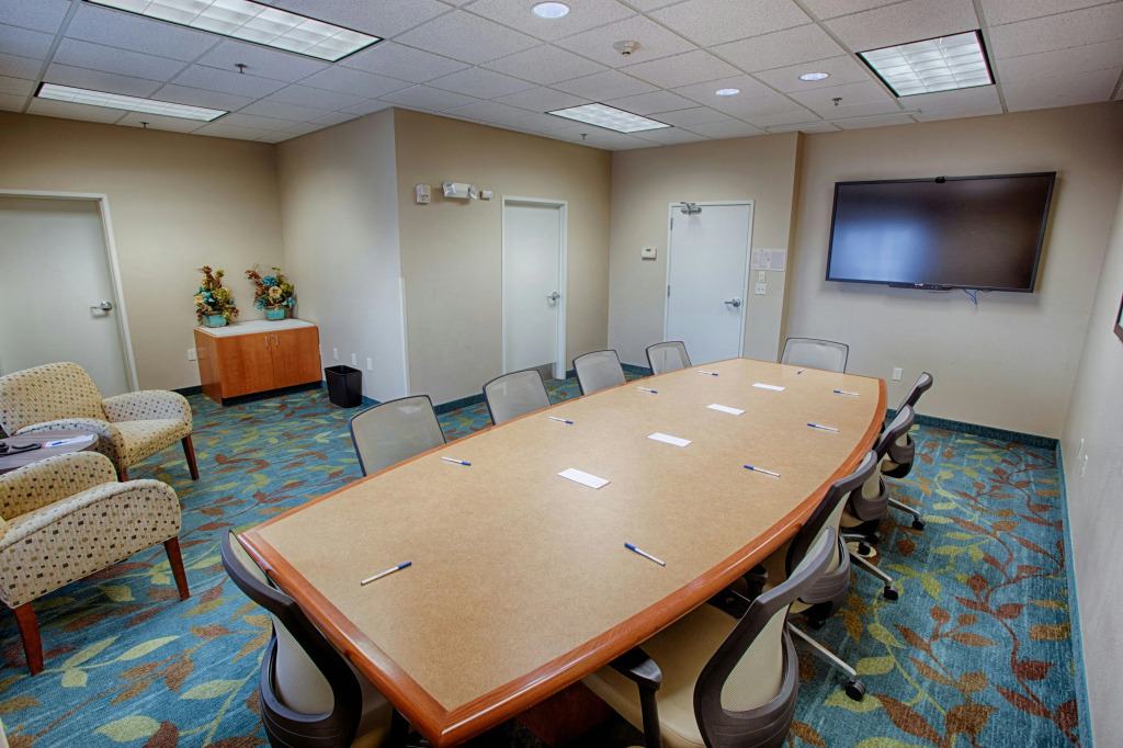 Candlewood Suites Fargo-North Dakota State University by IHG