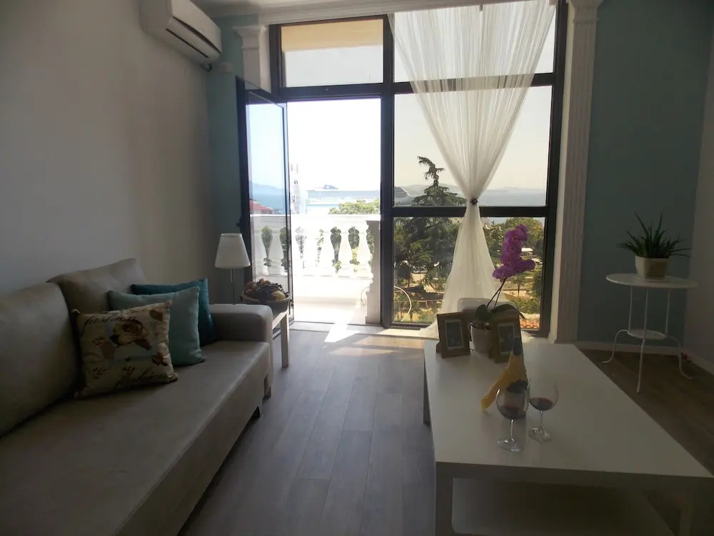 Amarilis Luxury Apartments