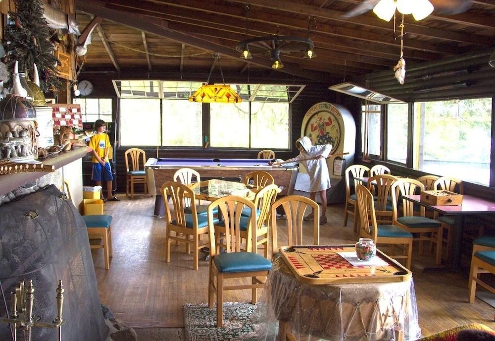 Crow Wing Crest Resort
