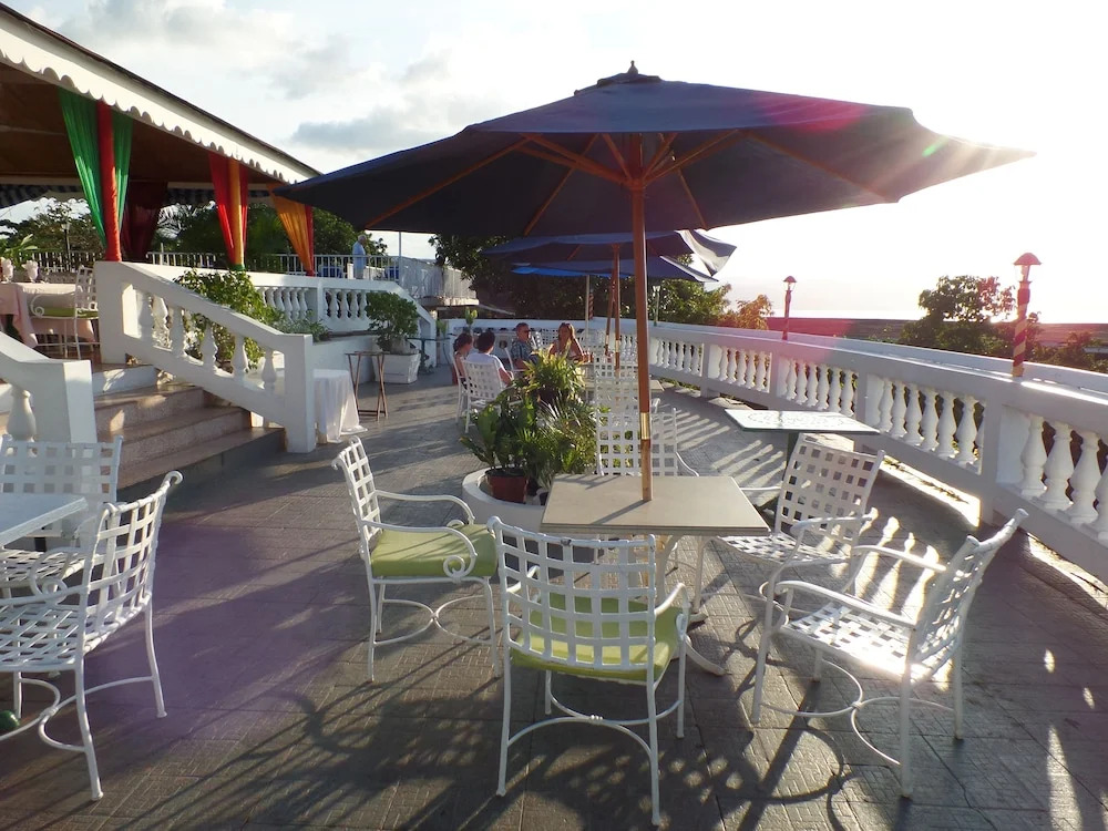 Montego Bay Club Beach Resort