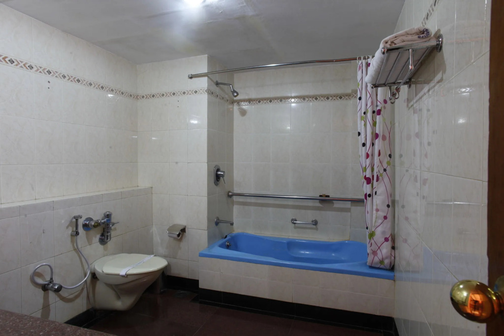 Mayura Residency