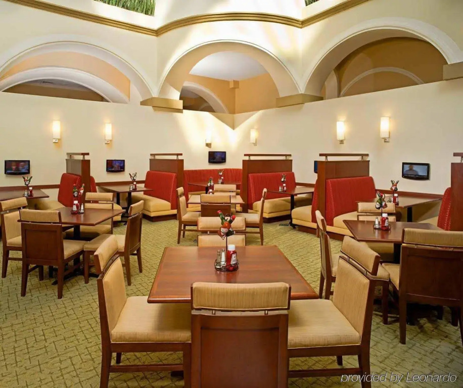 Embassy Suites Dallas - Park Central Area