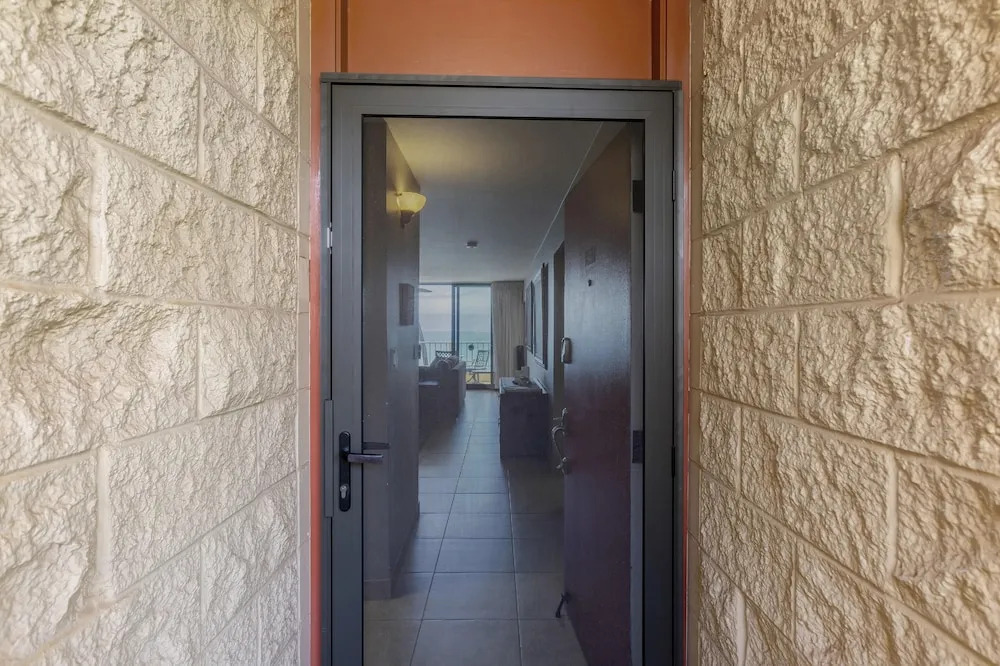 Beachfront Maui Penthouses