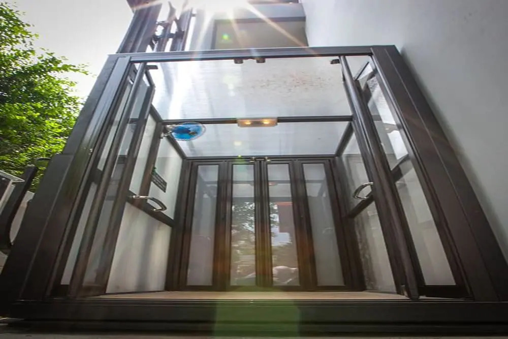 3 Bedroom House @Skytrain