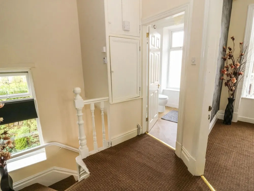 60 Keighley Road