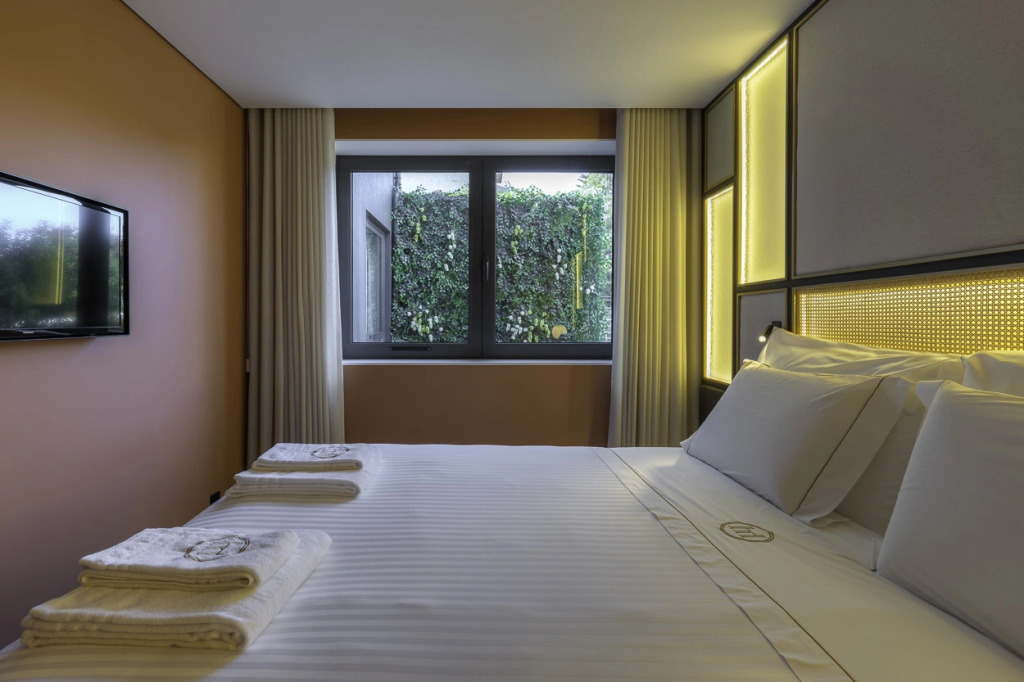 The Convo Porto Hotel & Suites