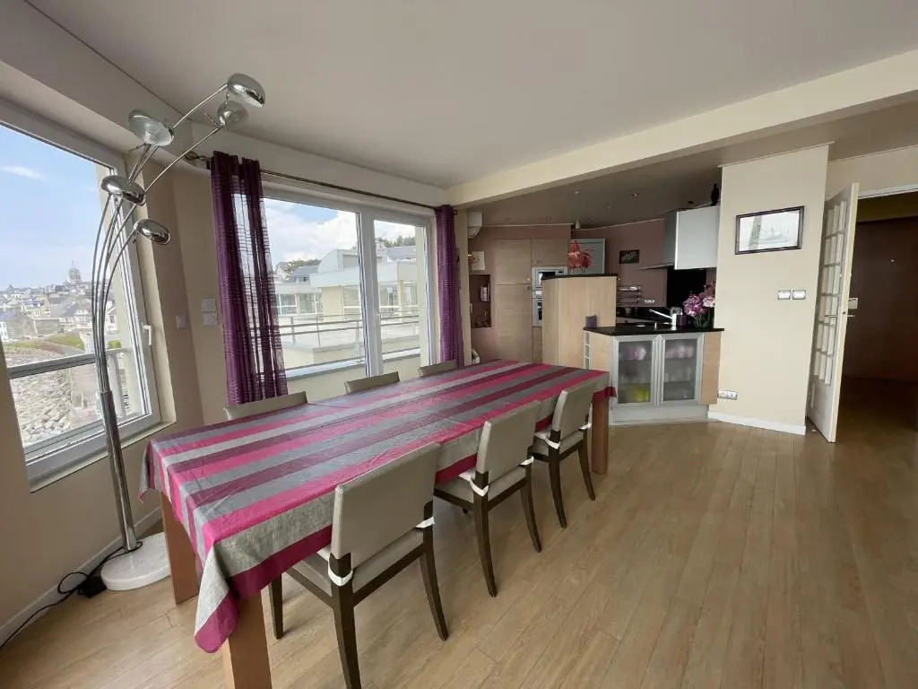 Appartement Granville, 3 Pièces, 4 Personnes - Fr-1-361-161