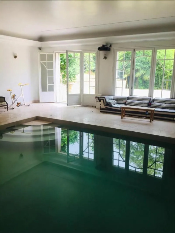 Villa Ananda Huo