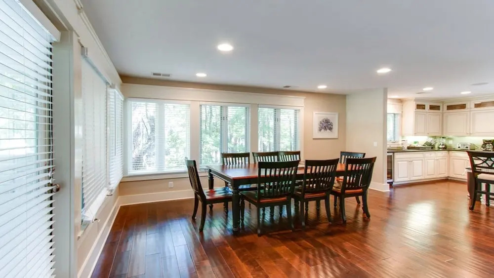 1b Sea Lane 5 Bedroom Home