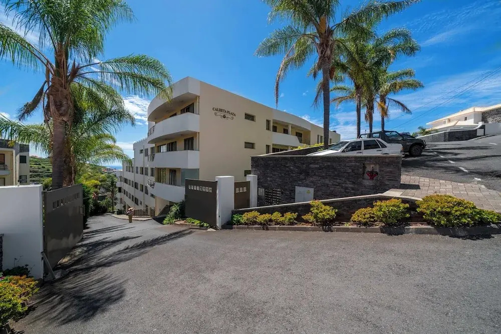 Pool and sea View - Calheta Victory View