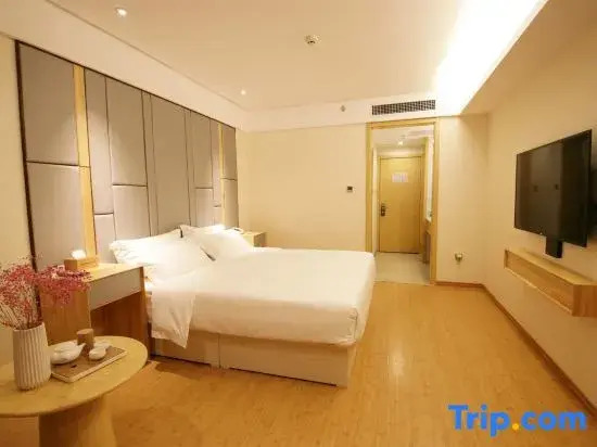 Lankao JT Hotel (Kaifeng Lankao High-Speed Railway Station)